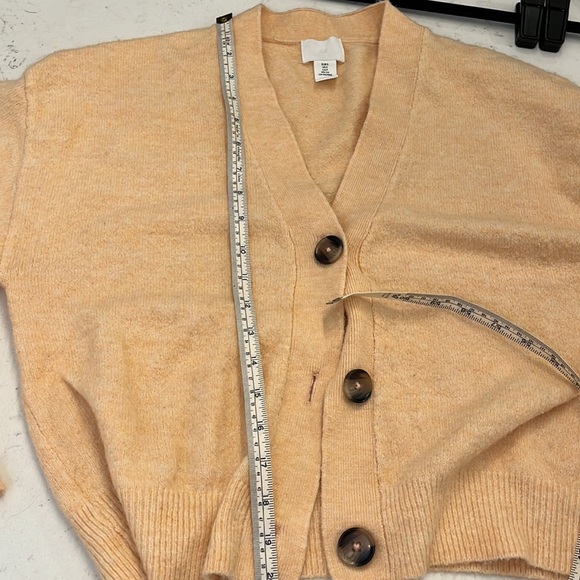 H&M creamsicle cardigan - Picture 4 of 5